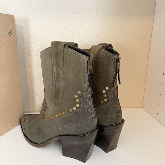 Zadig & Voltaire Cara pointed suede boots in khaki size FR 40/US 9 NEW $798 - Picture 8 of 14
